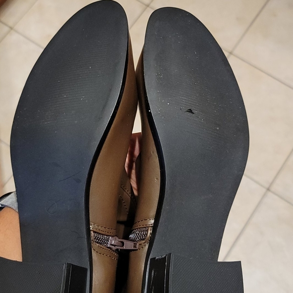 Brown over the knee Boots - Picture 5 of 7